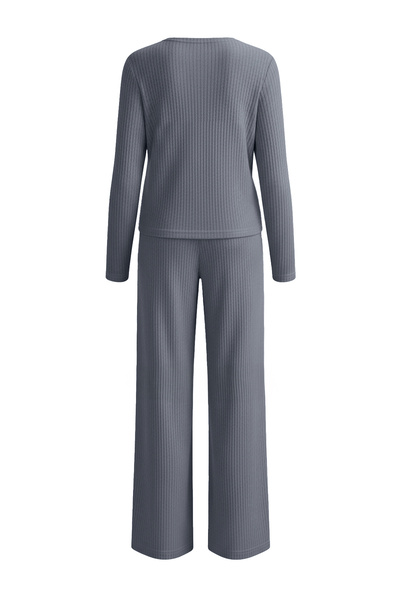 Trendyol Collection Blaues Baumwoll-Cardigan-Pyjama-Set mit gebürsteter, weicher, gerippter Winterstrickware THMAW26PT00216