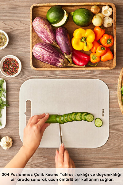 Karaca 304 Paslanmaz Çelik Kesme Tahtası Inox 26 x 34 cm