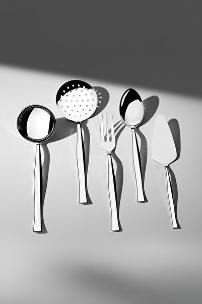 Nehir Elegant Simple 5-Piece Stainless Steel Serving Set