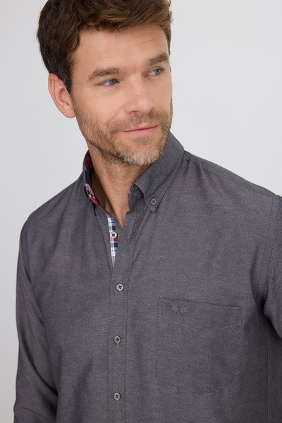 Tudors Чоловіча класична сорочка з довгими рукавами з бавовняної тканини оксфорд, з однією кишенею, чорна, з ґудзиковим коміром