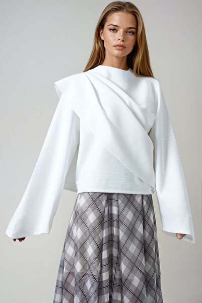 Trend Alaçatı Stili Dámska blúzka Ecru Crew Neck so samoušľachovým detailom širokého strihu Alc-X14420