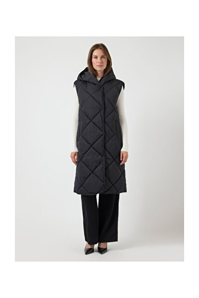 YAS. YASSELURA ПОДУШКОВИЙ ЖИЛЕТ S.