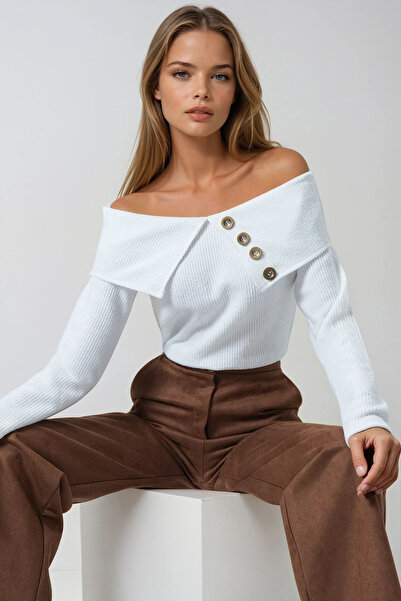 Trend Alaçatı Stili Women's Ecru Madonna Collar Button Accent Piece Knitwear Blouse Alc-X14673