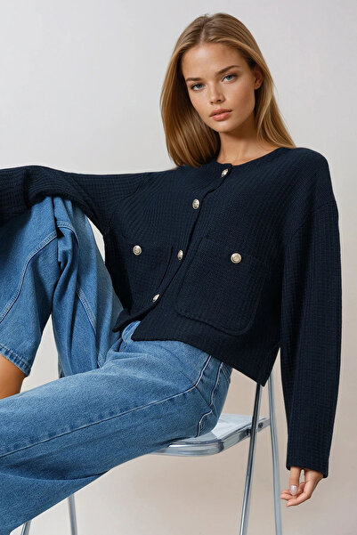 Trend Alaçatı Stili Women's Navy Blue Double Pocket Gold Button Detailed Knitwear Jacket Alc-X14671