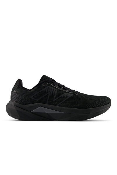 New Balance Propel black