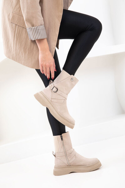 SOHO Skin Suede Women's Boots & Booties 21169