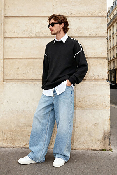 Trendyol Collection Schwarzer Strickpullover mit Rundhalsausschnitt – Übergröße, Paspeldetail TMNAW22KZ0142