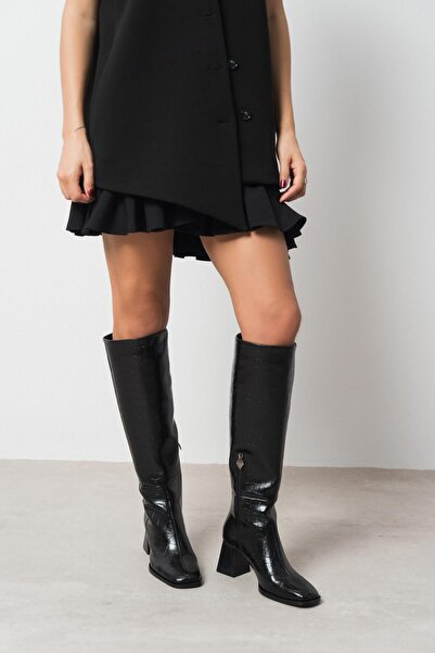 NİŞANTAŞI SHOES Roger Siyah Desenli Küt Burun Kadın Kalın Topuklu Çizme