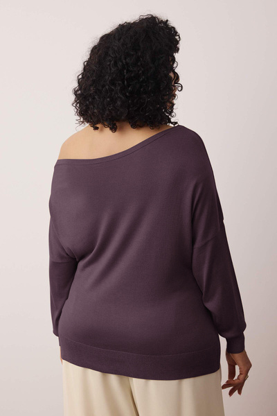 Trendyol Curve Pflaumenfarbener Strickpullover mit U-Boot-Ausschnitt TBBAW24AN00041