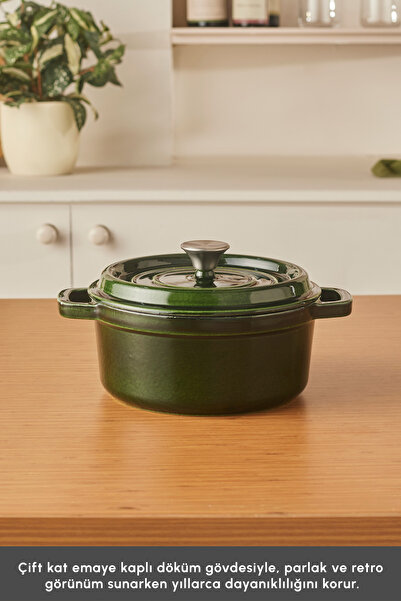 Karaca Heritage Cast Iron Enameled Pot Green 24 cm