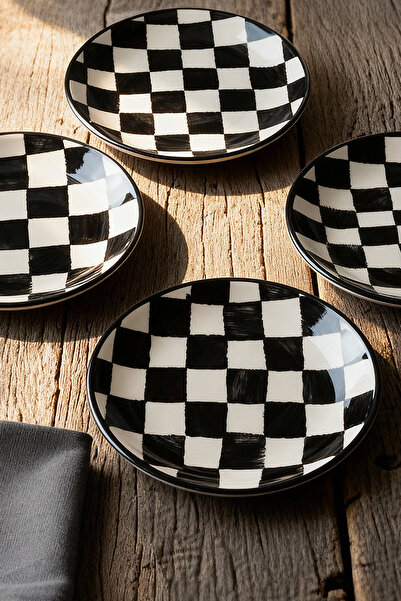 TRENDYOLMİLLA HOME 4-Piece Checkerboard Patterned Ceramic Cake Set 19 cm Tphaw26Tbk00052