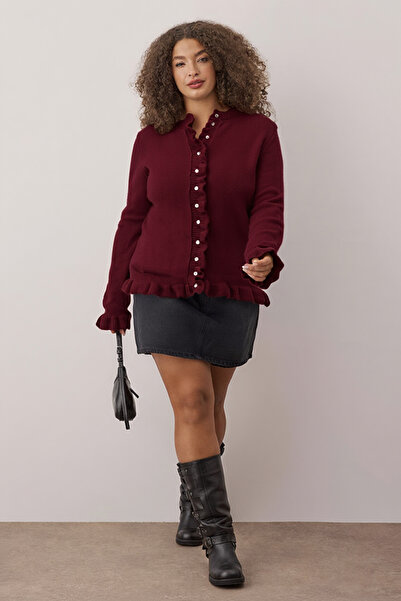 Trendyol Curve Burgundy Button & Flywheel Detailed Soft Textured Knitwear Cardigan Tbbaw26Av00031