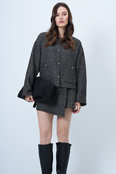 Trend Alaçatı Stili Women's Anthracite Gray Double Pocket Textured Jacket and Wrap-Cut Shorts Skirt Set Alc-X14548