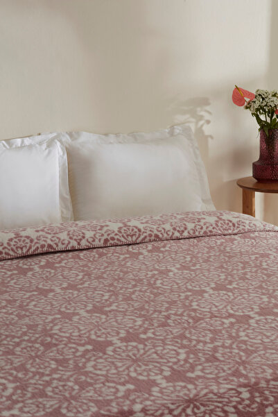 Karaca Home Elvira Single Acrylic Blanket Plum