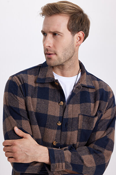 Tudors Чоловіча сорочка Relax Fit, зручний крій, довгі рукави, кишені, картатий візерунок, комір-стійка, зимова сорочка лісоруба