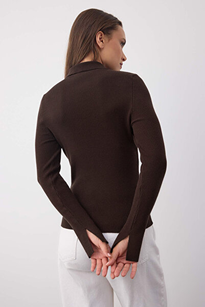 Trendyol Collection Wardrobe Essentials Brown Premium Yarn Polo Neck Knitwear Cardigan |   Twoaw26Hi00225