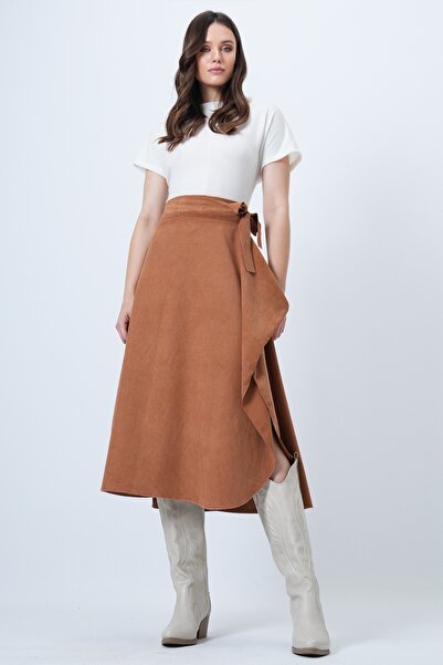 Trend Alaçatı Stili Fusta asimetrică scorțișoară pentru femei croială cu detaliu de legare în talie ALC-X14690