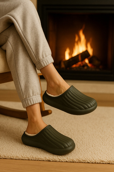 Beyond Unisex Khaki Homey Αδιάβροχες χειμερινές παντόφλες σπιτιού με μαλακή γούνα εσωτερικά 3cm BYNDHFAY01