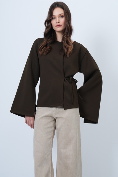 Trend Alaçatı Stili Women's Khaki Double-Breasted Tie Detail Slit Sleeve Blouse Alc-X14687