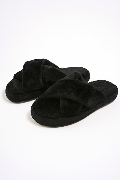 Beyond Dámské černé chlupaté domácí pantofle s křížovým páskem BYNDCAP01