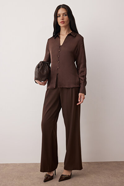 Trendyol Collection Dark Brown Satin Button Detailed Flowy Regular Fit Shirt Twoaw26Go00115
