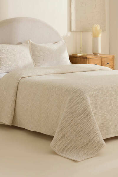 Karaca Home Linda Çift Kişilik Yatak Örtüsü Bej