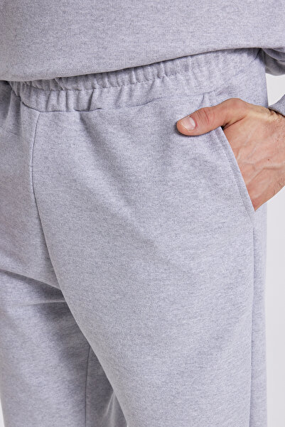 Tudors Men's relax fit cotton 2 thread soft texture crew neck grey tracksuit set