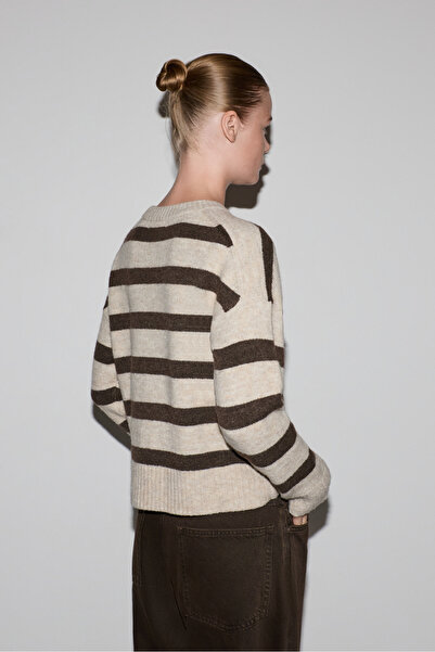 LEFTIES Dámský kulatý svetr s pěnovým efektem