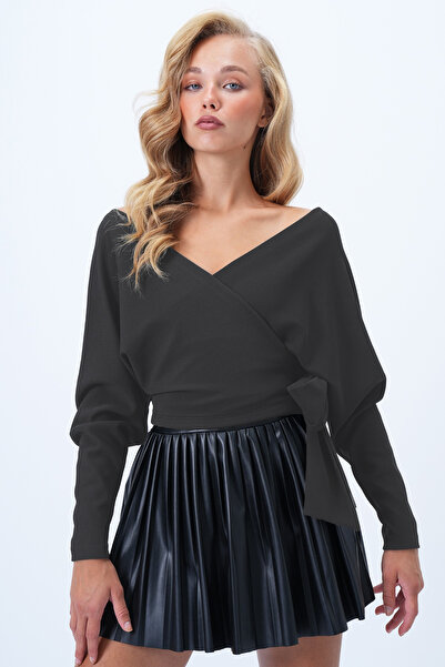 Trend Alaçatı Stili Anthrazitfarbene Damen-Crop-Bluse mit zweireihigem Kragen und Schnürdetail vorne und hinten ALC-X14346