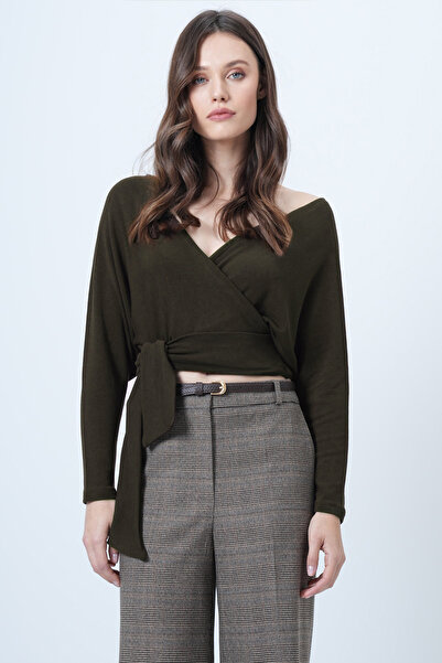 Trend Alaçatı Stili Women's Khaki Front Back Double-Breasted Neck Tie Detailed Crop Blouse Alc-X14346