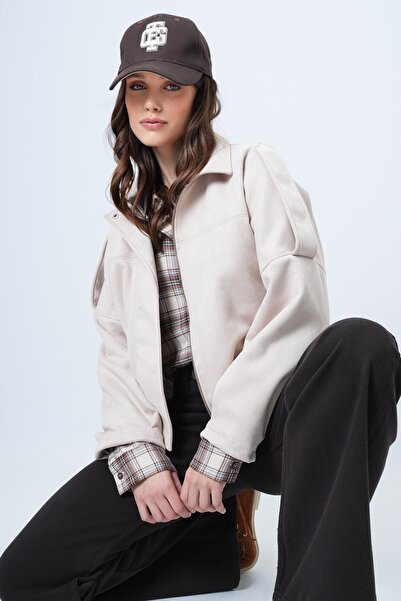 Trend Alaçatı Stili Damen-Bomberjacke aus Kunstwildleder mit Steinschulterpolstern und Innenfutter ALC-X14526