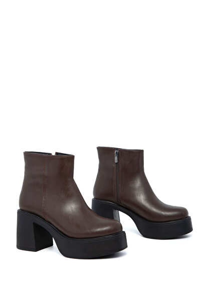 SOHO Brown Women's Boots&Booties 19986