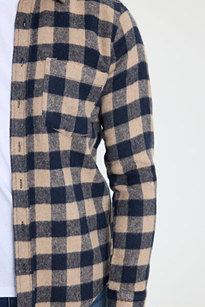 Tudors Men's slim fit long sleeve plaid checkered winter woodcutter shirt with pockets