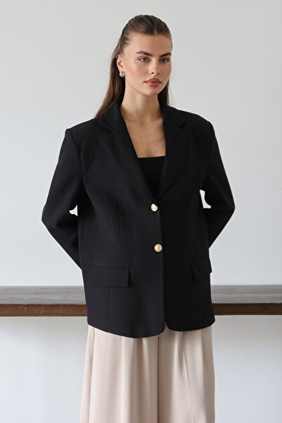 Trendyol Collection Černá bunda s normálním střihem a tkaným vzorem TWOAW26BC00040