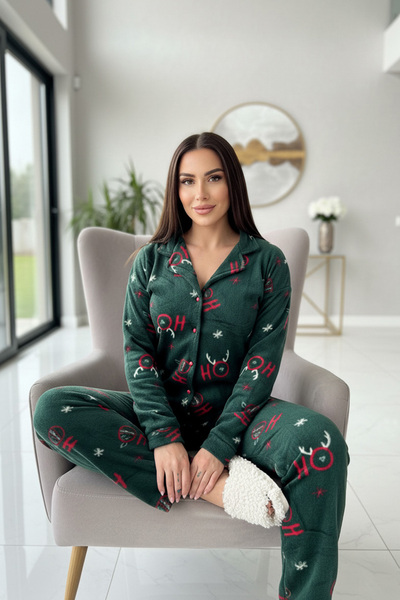 Pijamaevi Σετ πιτζάμες από βελούδινο φλις με μοτίβο πράσινου αλκής με κουμπιά μπροστά