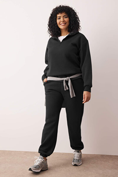 Trendyol Curve Μαύρο Πλεκτό Σετ Φούτερ με Φερμουάρ D ψηλός λαιμός Jogger TBBAW26TS00003