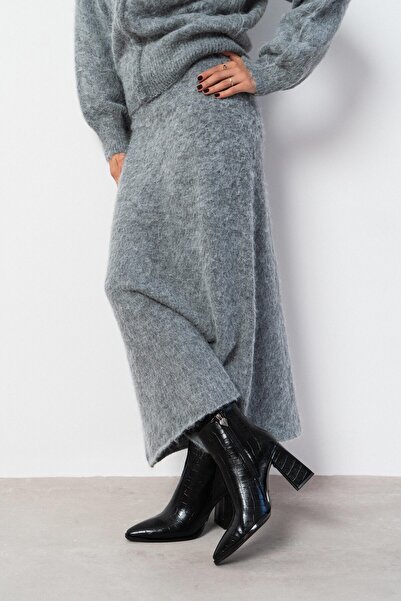 NİŞANTAŞI SHOES Juanita fekete mintás - cipzáras női sarkú csizma