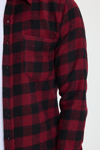 Tudors Men's slim fit long sleeve plaid checkered winter woodcutter shirt with pockets