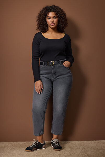 Trendyol Curve Black U-Neck Knitted Plus Size Blouse Tbbaw26Af00112