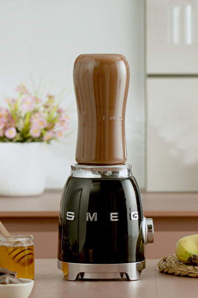 SMEG 50's Style Retro Personal Blender Siyah - Single Bottle