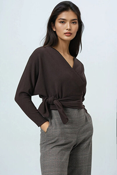 Trend Alaçatı Stili Women's Bitter Brown Front Back Double-Breasted Collar Tie Detail Ottoban Crop Blouse Alc-X14346