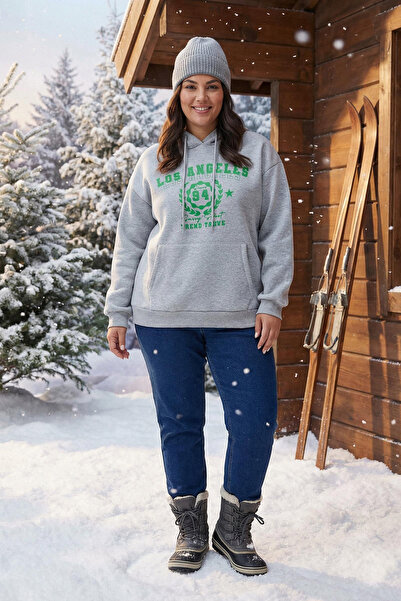 Trendyol Curve Світшот великого розміру з капюшоном сірого кольору та принтом TBBAW26AO00016