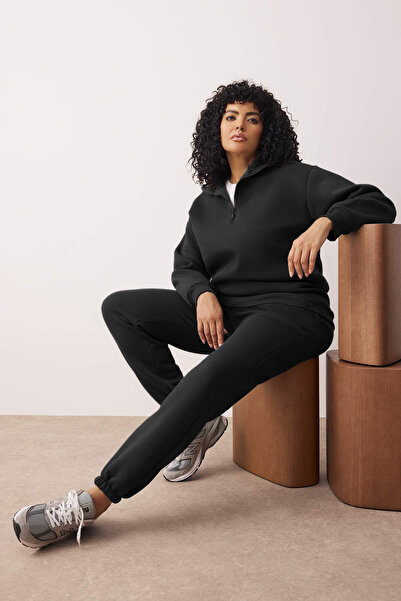 Trendyol Curve Μαύρο Πλεκτό Σετ Φούτερ με Φερμουάρ D ψηλός λαιμός Jogger TBBAW26TS00003