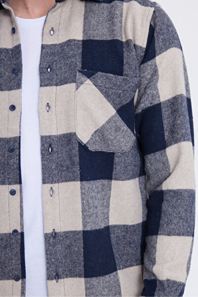 Tudors Men's regular fit classic cut plaid pocketed lumberjack shirt