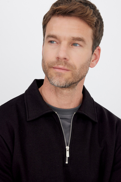 Tudors Men's Relax Fit Comfortable Cut Cotton 3 Thread Zippered Polo Neck Black Sweatshirt