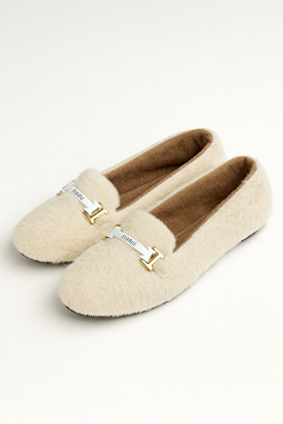 Beyond Women's Cream Plush Ballerinas Byndvt01
