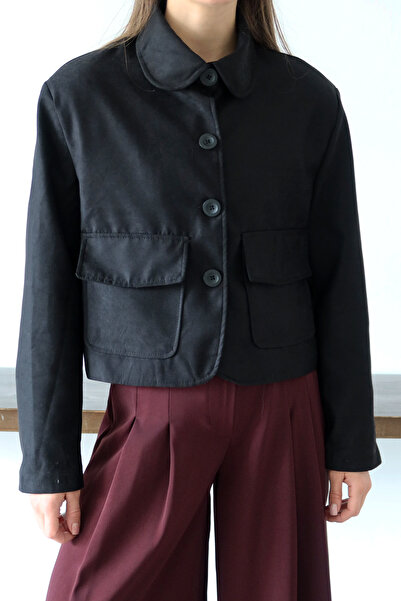 Trendyol Collection Black Short Buttoned Wide/Relaxed Fit Woven Suede Jacket Twoaw26Ce00064