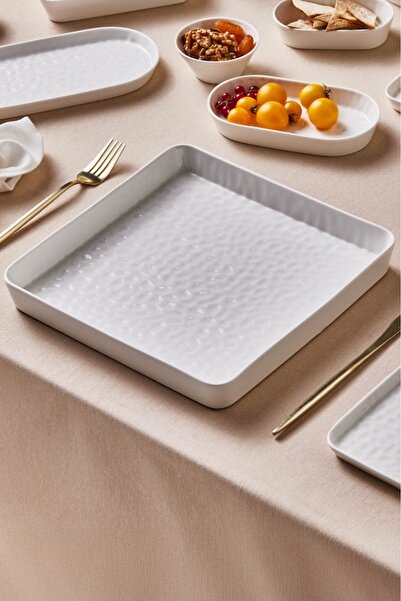 Karaca x Refika Bembeyaz Servis Tabağı 27 Cm