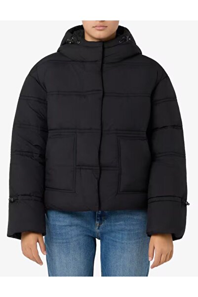 Guess New Daisy Crop Logo Puffer