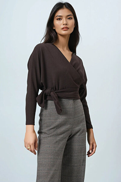 Trend Alaçatı Stili Women's Bitter Brown Front Back Double-Breasted Collar Tie Detail Ottoban Crop Blouse Alc-X14346